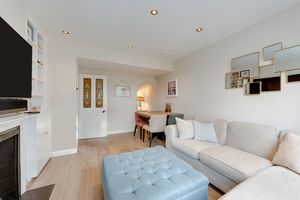 Photo 9- click for photo gallery